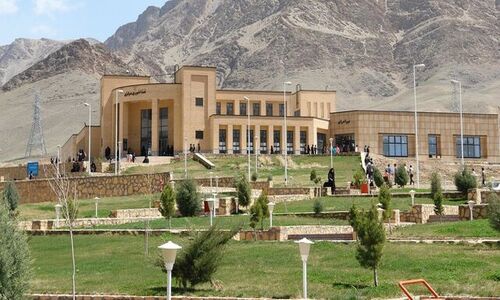 دانشجویان ملایر مسئولان را به پاسخگویی درباره معیشت و وحدت ملی فراخواندند؛ آیا صدای آنها شنیده می‌شود؟
