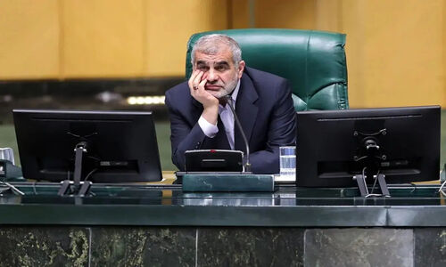 کرمانشاه روز دوشنبه مدارس و دانشگاه‌ها را غیرحضوری کرد؛ تصمیمی برای حفظ سلامت دانش‌آموزان