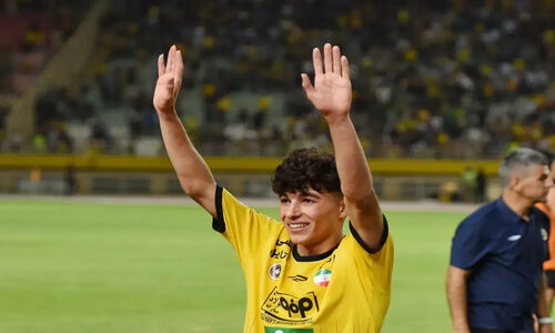 جوان سپاهان رفت تا لیگ بیست و شش!