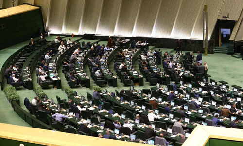 آغاز جلسه علنی مجلس/ سوال از وزیر نیرو در دستورکار نمایندگان