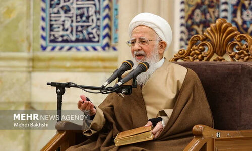 آیت‌الله جوادی آملی: کلید پیشرفت ایران در شناخت عمیق معارف اهل‌بیت(ع) و رفع جاهلیت است!