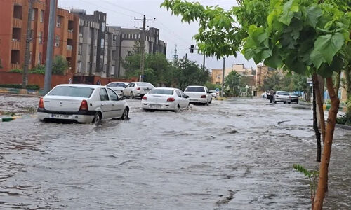 استاندار خوزستان دستور فوری برای بازسازی مناطق آسیب‌دیده لالی صادر کرد