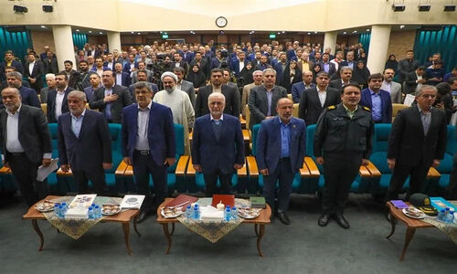 وزیر کشور: دولت با تمام توان به دنبال حل بحران آب و آلودگی هواست!