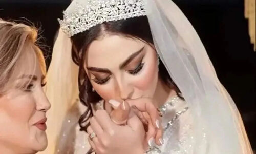 مریم مومن با انتشار عکس خاصی از مادر و مادرشوهرش همه را شگفت‌زده کرد!
