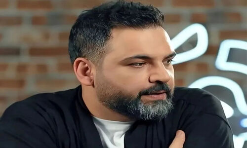 احسان علیخانی با ویدیویی درباره «مادر دیجیتال» همه را شگفت‌زده کرد!