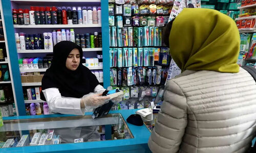 نماینده مجلس فریاد زد: وضعیت بیماران خاص به نقطه هشدار رسیده است!