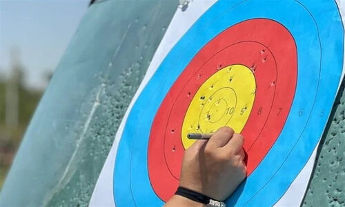 اردوی نفس‌گیر تیم ملی تیراندازی با کمان در بوشهر آغاز شد؛ نوجوانان هم در خط آتش!