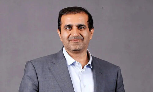 رئیس مرکز ارتباطات مردمی ریاست‌جمهوری ناگهان استعفا داد؛ پشت پرده تغییرات ساختاری چیست؟