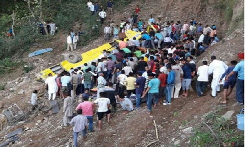 سقوط وحشتناک اتوبوس در دره جنوب هند؛ ۹ کشته و ۲۹ زخمی در یک لحظه تلخ!