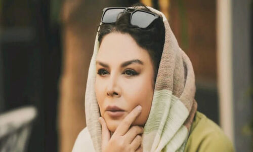 شهره سلطانی با بارانی بلند قهوه‌ای؛ راز شیک‌پوشی زمستانی ستاره سینما فاش شد!