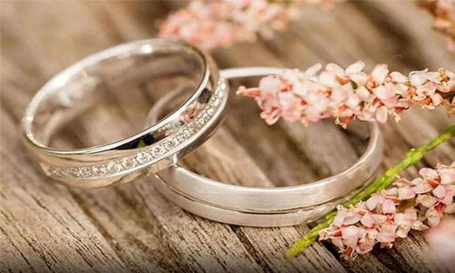 چرا سکوت تلخ، عشق را به تدریج از بین می‌برد؟ رازهایی که هیچ‌کس نمی‌گوید!