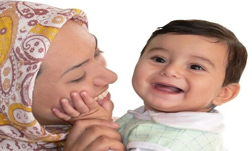 چرا احساس ناکافی‌بودن همیشه در مادران وجود دارد؟ واقعیتی که هیچ‌کس به آن نمی‌گوید!