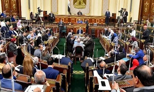 ۵ پرسش جنجالی نماینده پارلمان مصر درباره مراسم «بازی غرور» در دیدار ایران و مصر!