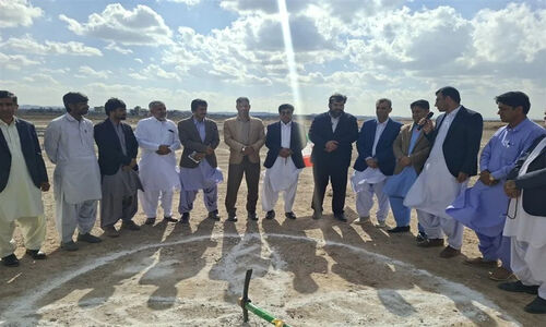 کلنگ‌زنی 12 مدرسه در مهرستان؛ وعده کاهش تراکم دانش‌آموزان در مناطق کم‌برخوردار