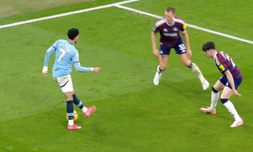 درخشش عمر مرموش؛ ستاره مصر چگونه منچسترسیتی را تسخیر کرد؟
