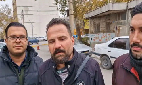حماسه پرستاران شیفت شب استقلالی که ورزشگاه را روشن کردند!
