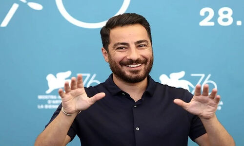 نوید محمدزاده با تیپی شگفت‌انگیز و متفاوت، همه را بهت‌زده کرد!
