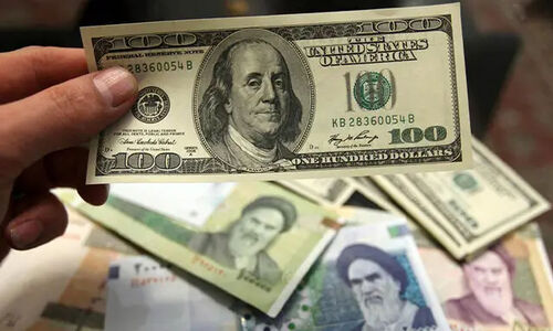 دلار با سرعت به سقف تاریخی نزدیک می‌شود؛ بازار در شوک افزایش بی‌سابقه قیمت‌ها!