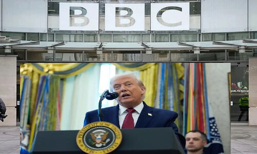 شکایت جنجالی ترامپ از BBC با درخواست غرامت ۵ میلیارد دلاری!