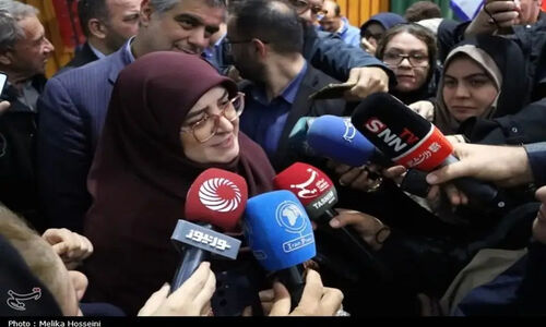 واکنش سخنگوی دولت به سفر دختر و داماد رئیس‌جمهور به قزاقستان؛ جزئیات مهم در اراک