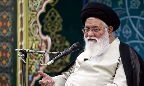 علم‌الهدی: کافه‌ها باید بسته شوند تا اعتیاد کنترل شود!
