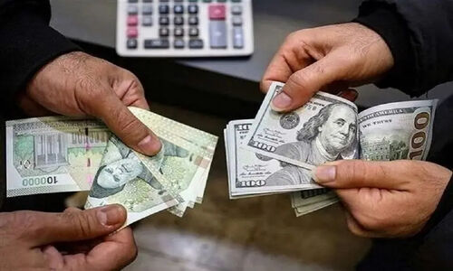 دلار اسکناسی بانک مرکزی رکورد زد؛ قیمت به ۱۰۷ هزار تومان رسید!