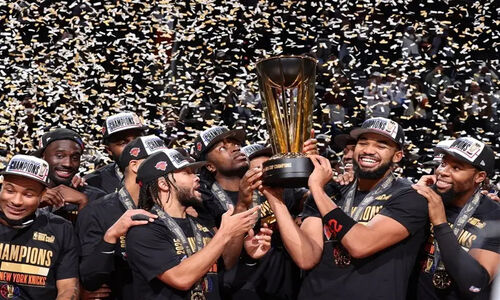 نیویورک نیکس بعد از ۵۲ سال طلسم قهرمانی NBA را شکست!