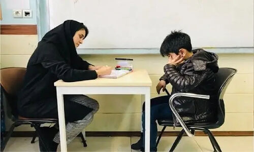 فقط ۲۰ درصد مدارس نیشابور مشاور دارند؛ تهدیدی بزرگ برای آینده دانش‌آموزان!