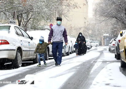 لغزندگی خیابان‌های شمال تهران پس از بارش برف؛ رانندگان مراقب باشند!