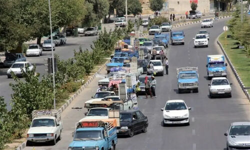 فرماندار قروه در نبرد با وانت‌بارهای مزاحم خیابان‌ها؛ آیا این بار گره ترافیک باز می‌شود؟