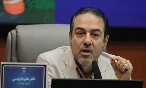 معاون بهداشت وزارت بهداشت: عوارض کالاهای آسیب‌رسان باید فوراً تعیین تکلیف شود!