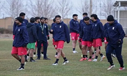 بارش برف سنگین، بازی حساس تیم امید مقابل آلومینیوم را ناگهان لغو کرد!