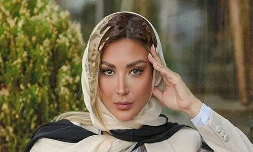 مینا مختاری در پاییز تهران؛ استایل خاص و پیام احساسی مادرانه که همه را تحت تأثیر قرار داد