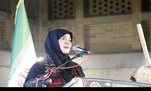 سند ملی زنجیره ارزش صنایع‌دستی اصفهان؛ گامی بزرگ در تقویت اقتصاد هویت‌بنیان
