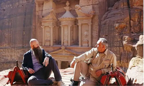 سفیر آمریکا در اردن با ریش بلند و تحرکات مشکوک، جنجال تازه‌ای در پارلمان به پا کرد!