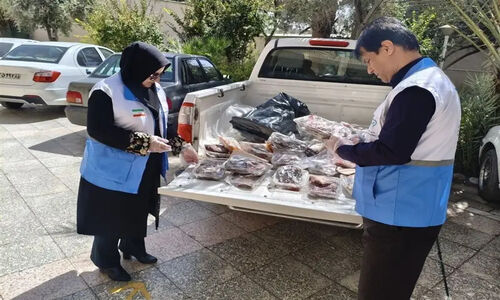 کشف و معدوم‌سازی ۳۰۰ کیلو گوشت فاسد در زاهدان؛ دامپزشکی با متخلفان برخورد کرد