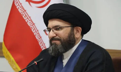 حسینی: فعالان فرهنگی امروز در خط مقدم نبرد فرهنگی کشور قرار دارند