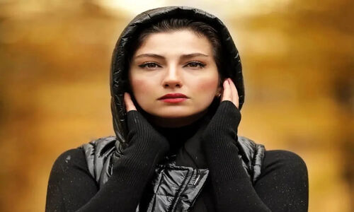 گوش محیا دهقانی در فیلم جدیدش چگونه به چالش تبلیغات بدل شد؟