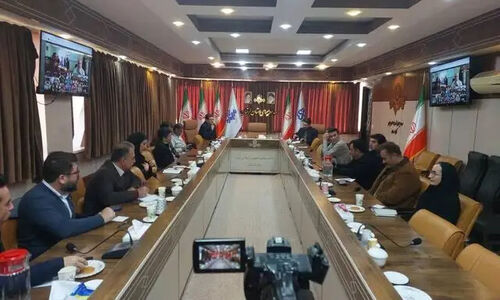 چرا رسانه ملی و هنرمندان باید دست به دست هم دهند تا اخلاق جامعه زنده شود؟