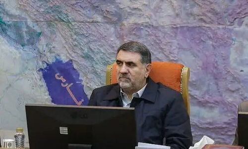 بازدید فوری رئیس مدیریت بحران از مناطق سیل‌زده لارستان؛ ارزیابی خسارات سنگین از نزدیک