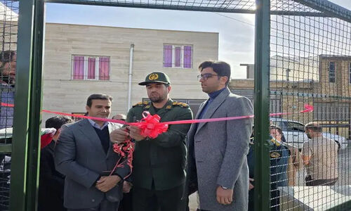 شهرک فرهنگیان رزن صاحب اولین زمین چمن مصنوعی استاندارد شد!
