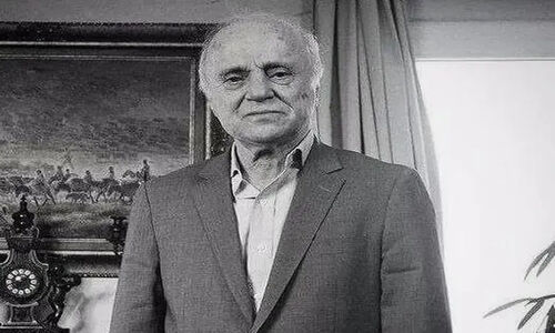چهره‌های سرشناس فوتبال در مراسم ختم مصطفوی