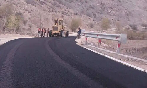 اجرای یک میلیون متر مربع آسفالت در دل روستاهای ایلام؛ تحولی بی‌سابقه در زیرساخت‌ها