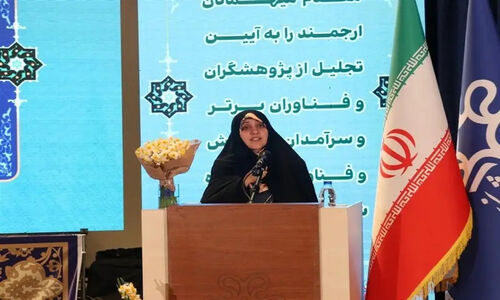 فقط ۱۲ درصد شرکت‌های دانش‌بنیان در دست دختران؛ چرا زنان از صحنه علم عقب مانده‌اند؟