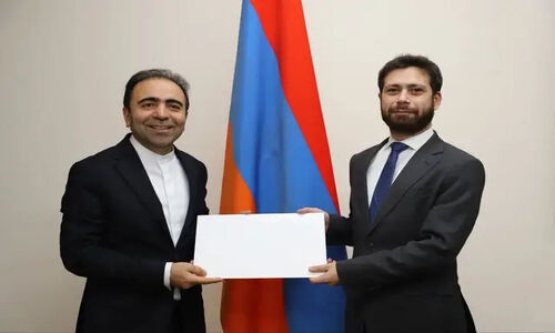 سفیر جدید ایران در ارمنستان استوارنامه خود را تسلیم کرد؛ تحولی در روابط تهران-ایروان؟
