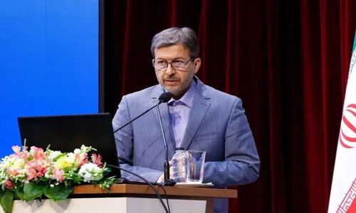 استاندار اصفهان: ظرفیت‌های اصفهان در اقتصاد و دیپلماسی مغفول مانده است