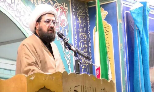 امام جمعه اقلید هشدار داد: اجرای ناقص قوانین چطور جلوی رشد اقتصادی را می‌گیرد؟
