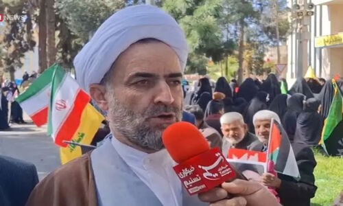 چرا دشمنان انقلاب در برابر اتحاد مردم و رهبری شکست خوردند؟ حماسه‌ای که همه را شگفت‌زده کرد!