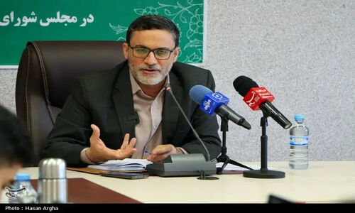 درخواست جنجالی نماینده مجلس برای تحقیق و تفحص درباره هزینه‌های معاونت علمی ریاست جمهوری