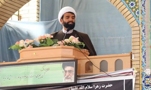 امام جمعه داراب هشدار داد: نااطمینانی اقتصادی و قطبی‌سازی، نقشه خطرناک دشمن برای تضعیف کشور!